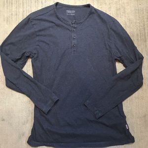 Patagonia Long-Sleeved Organic Cotton Henley